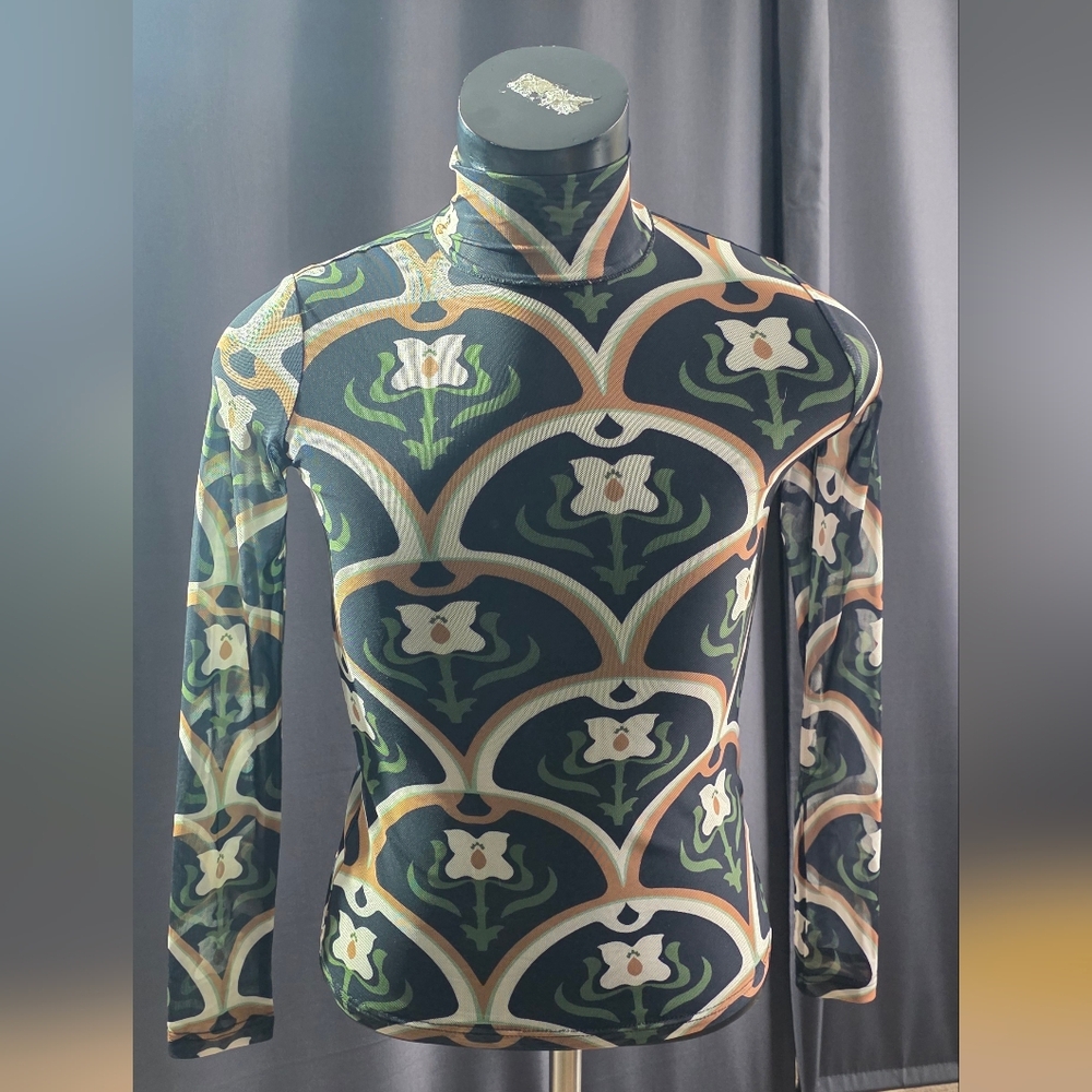 Elizabeth James The Label Tulip Turtleneck Mesh Style Top Xs